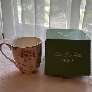 Floral Fine Bone China Mug